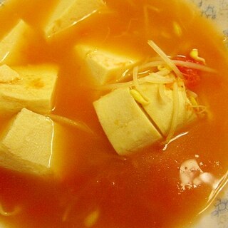 冷凍豆腐のトマト風スープ